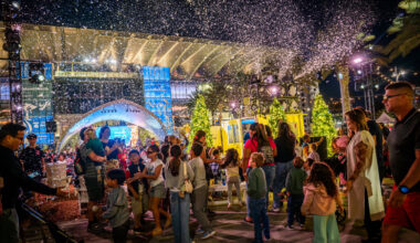 The free Frontyard Holiday Festival will transform Dr. Phillips Center&rsquo;s outdoor spaces into a holiday destination from November 27 through December 31. Visitors can enjoy nightly snowfall, firepits, movies, live performances, seasonal refreshments, interactive attractions, and the return of North America&rsquo;s only transportable carillon.