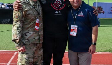 MacDill leaders, Tampa Bay Bucs team up to support military youth > MacDill Air Force Base > News