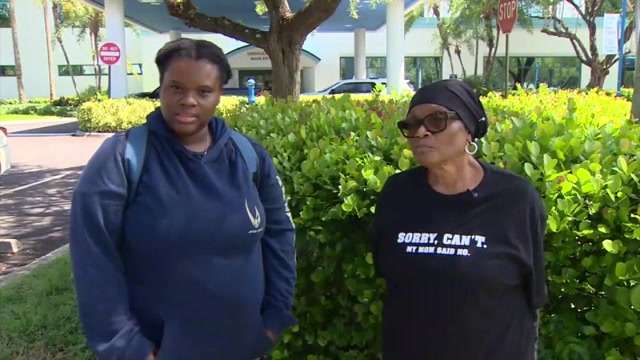 Mother and sister of man stabbed at Blue Martini in Fort Lauderdale demand justice after suspect’s arrest - WSVN 7News | Miami News, Weather, Sports