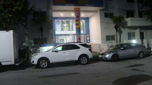 Several cars burglarized, 2 stolen from Miami’s Vista Mar Apartments, resident says - WSVN 7News | Miami News, Weather, Sports