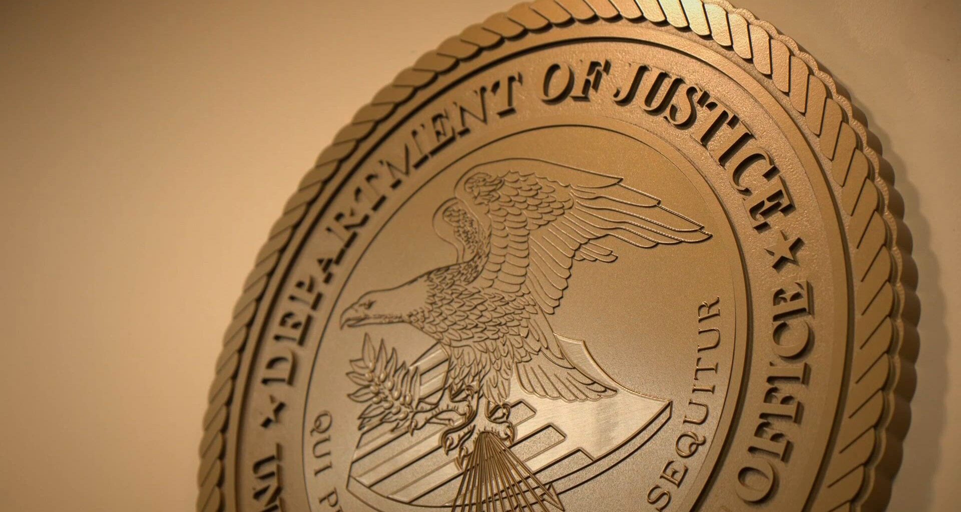 Indictment: Jacksonville Beach dentist owes IRS $1.1M, asked feds to pay $525,000