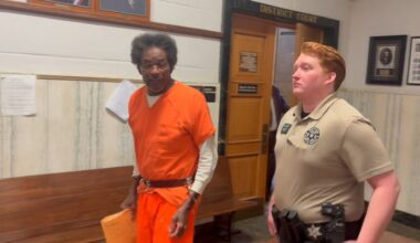 Judge sets trial for man charged with attempted murder of Jacksonville officer