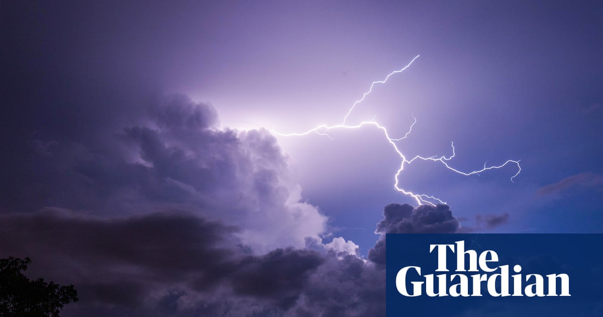 Mother and two-year-old daughter killed by lightning strike in Florida | Florida