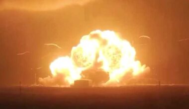 Blue Origin CEO says faulty valve caused massive explosion in Florida