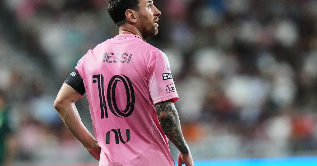 León beats Inter Miami 3-2 on Arcila's two goals as Messi returns after father’s death :: WRAL.com