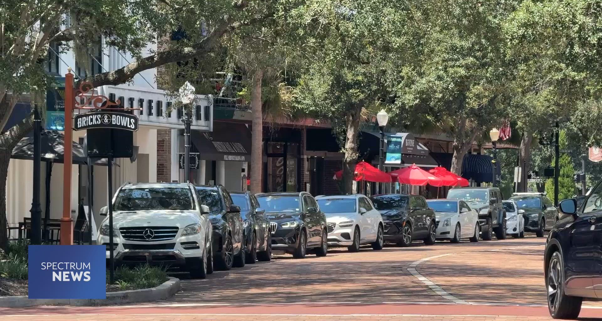 Winter Park pauses downtown parking garage plan