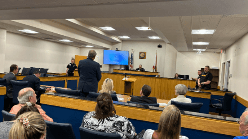 {p}Judge rules Martin Commission candidate O'Rourke can remain on August ballot. (wpec){/p}