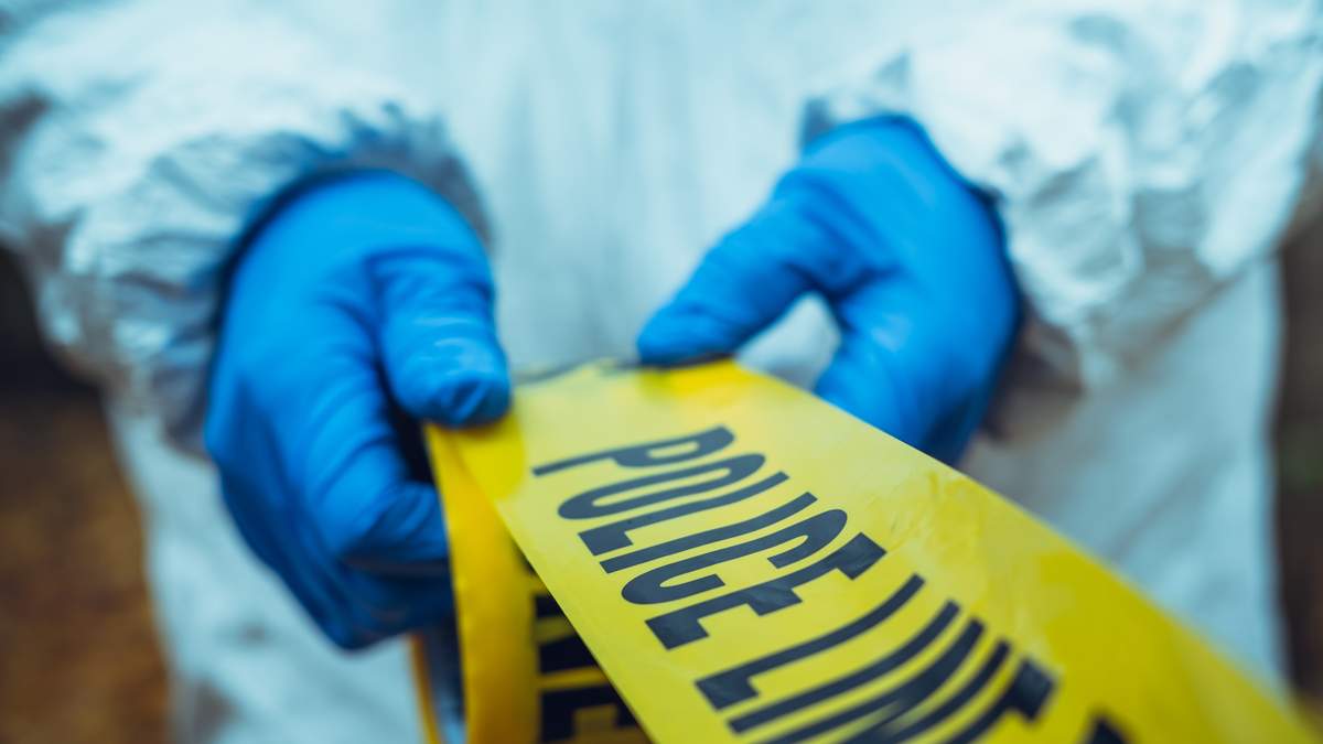 Steel Beam Kills Worker, Injures Another in Pinellas County | NewsRadio WFLA