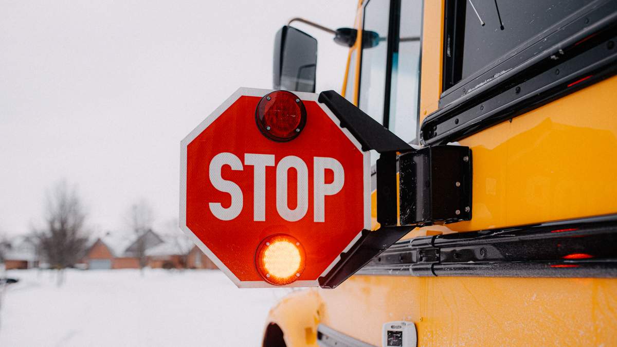 Broward School Buses Add AI Cameras to Enforce Stop Arm Violations | NewsRadio WIOD