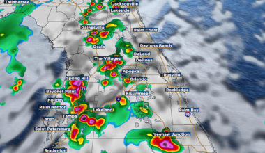 TIMELINE: Strongest storms favor areas west of Orlando area Saturday