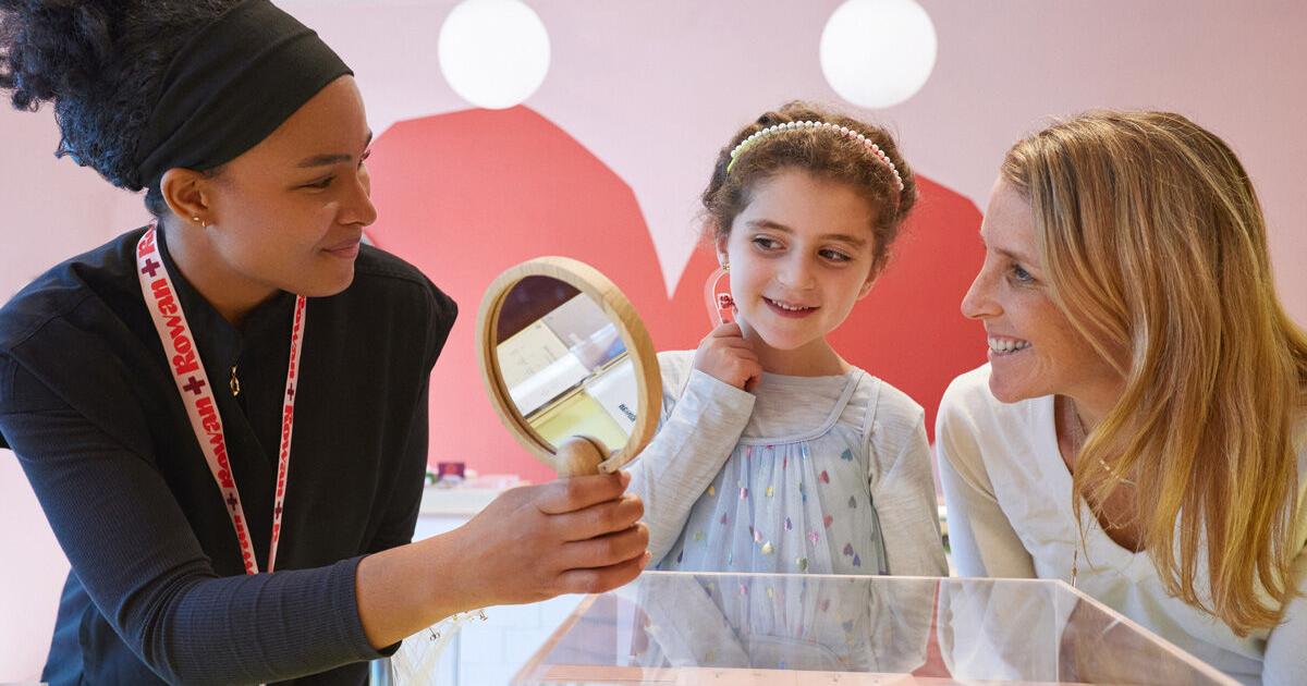 Rowan opens nurse-led ear piercing studio in Estero | GB Daily