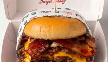 Burger Daddy brings the smash to Palm City | Dining