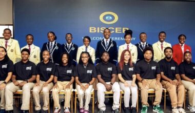 ‘It was very emotional’: Miami Central High students go to Zimbabwe for cultural immersion program | Education