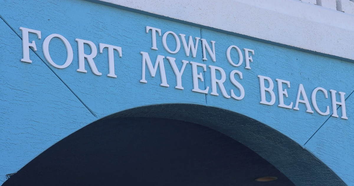 Fort Myers Beach launches independent review into contracts and grants | Lee County