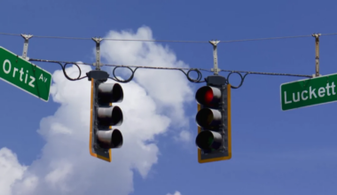 Lee County roads lag behind growth, leaving SWFL drivers stuck | WINK Listens