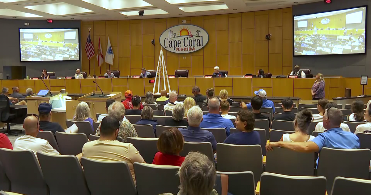 Cape Coral hires investigator to crack down on unlicensed contractors | Lee County