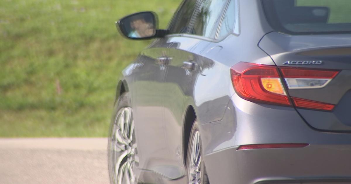 Uber driver caught in middle of drug bust on Embers Parkway | Lee County