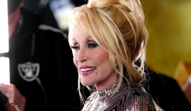 Dolly Parton's death hits home for SWFL fans carrying her legacy | Charlotte County