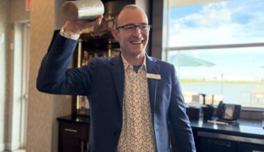 Sip, sample and socialize at Crowne Plaza Fort Myers | WINK Stop