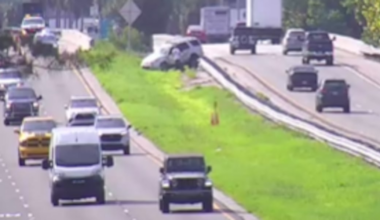 Drivers face 4 mile I-275 backup from crash Wednesday morning