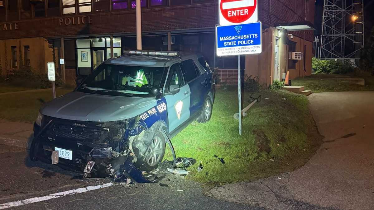 Florida truck driver charged with OUI after crashing into MSP cruiser outside Sturbridge barracks