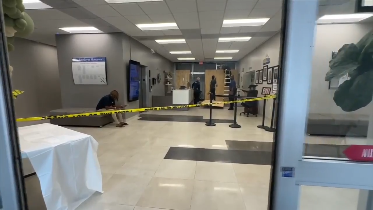 Surveillance video shows car slamming into back entrance of North Miami City Hall - WSVN 7News | Miami News, Weather, Sports