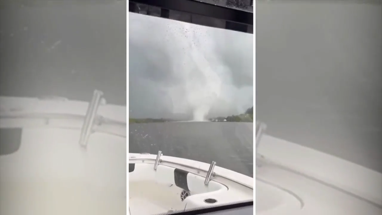 Port St. Lucie residents left to clean up after tornado damages homes, throws debris - WSVN 7News | Miami News, Weather, Sports