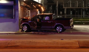 Driver dead after crashing into building in Miami Springs - WSVN 7News | Miami News, Weather, Sports