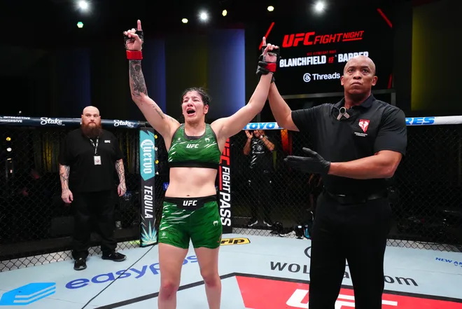 Ketlen Vieira def. Macy Chiasson, UFC on ESPN 68