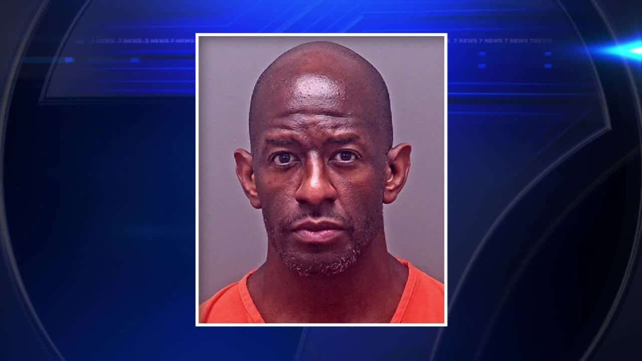 TMZ: Former Tallahassee mayor and gubernatorial candidate Andrew Gillum back in Alabama jail - WSVN 7News | Miami News, Weather, Sports
