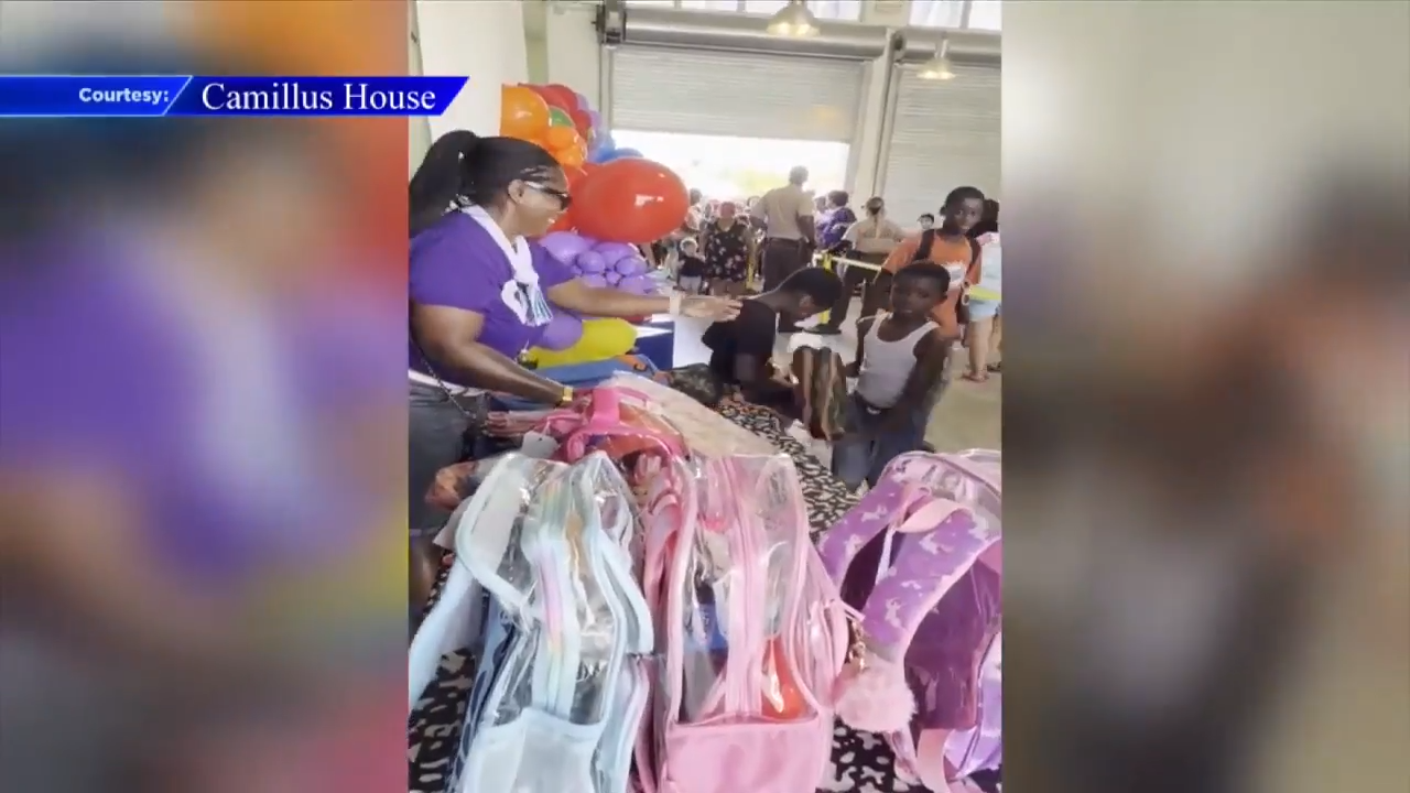 Camillus House brings together Homestead families to prepare for new school year - WSVN 7News | Miami News, Weather, Sports