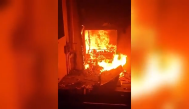 Lauderhill Fire Rescue crews respond to fire at vacant structure - WSVN 7News | Miami News, Weather, Sports
