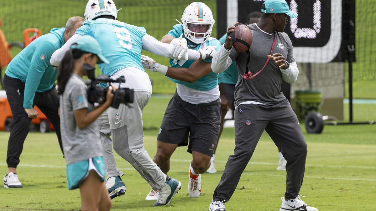 Dolphins rookie Moore to miss time. More news from Hafley
