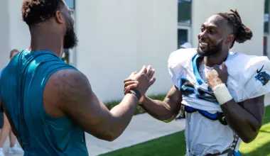 Panthers LB Devin Lloyd talks about returning to Jacksonville