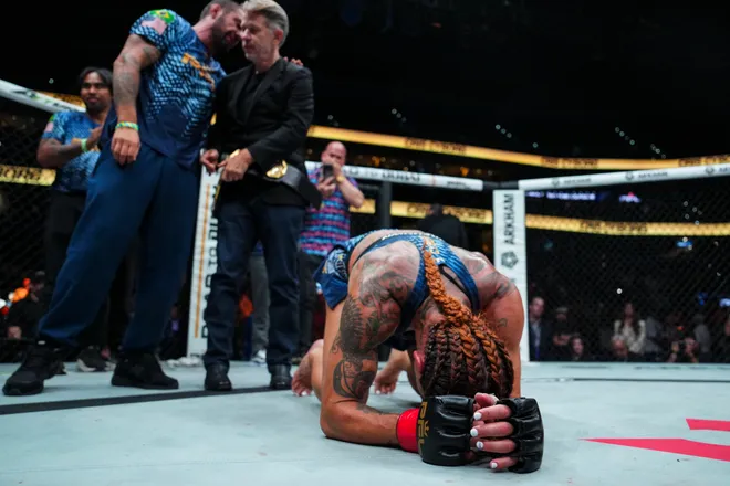 Cris Cyborg def. Ketlen Vieira, PFL Tampa