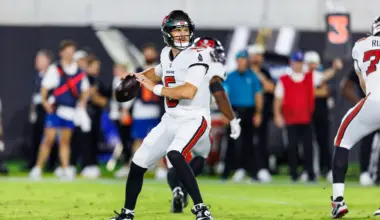 Former Washington Huskies QB released by Tampa Bay Buccaneers