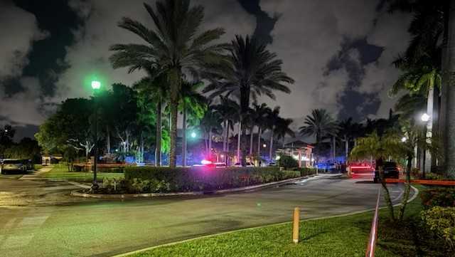 Florida deputies shoot and kill teen who tried to stab his father