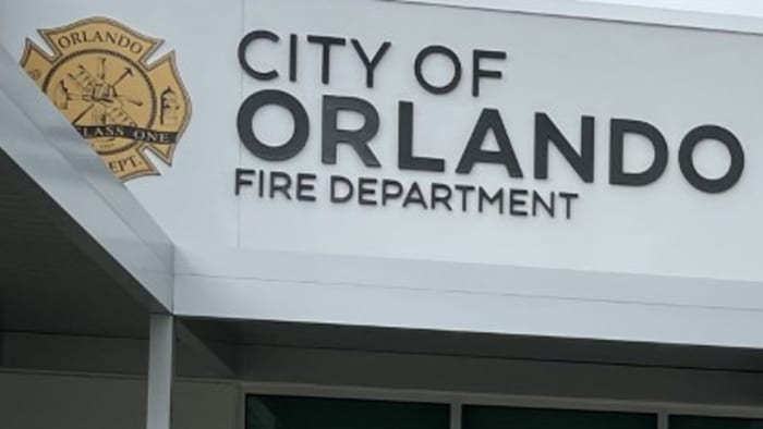 5 displaced after College Park fire say firefighters