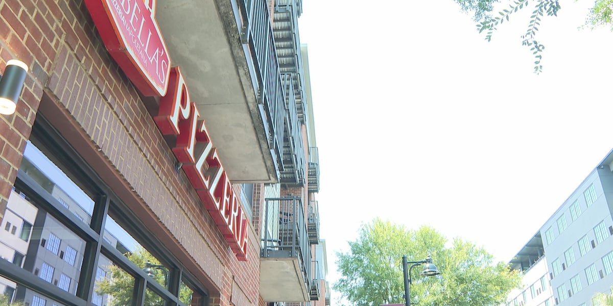 ‘It is essential’: Collegetown businesses welcome back students, see business boost