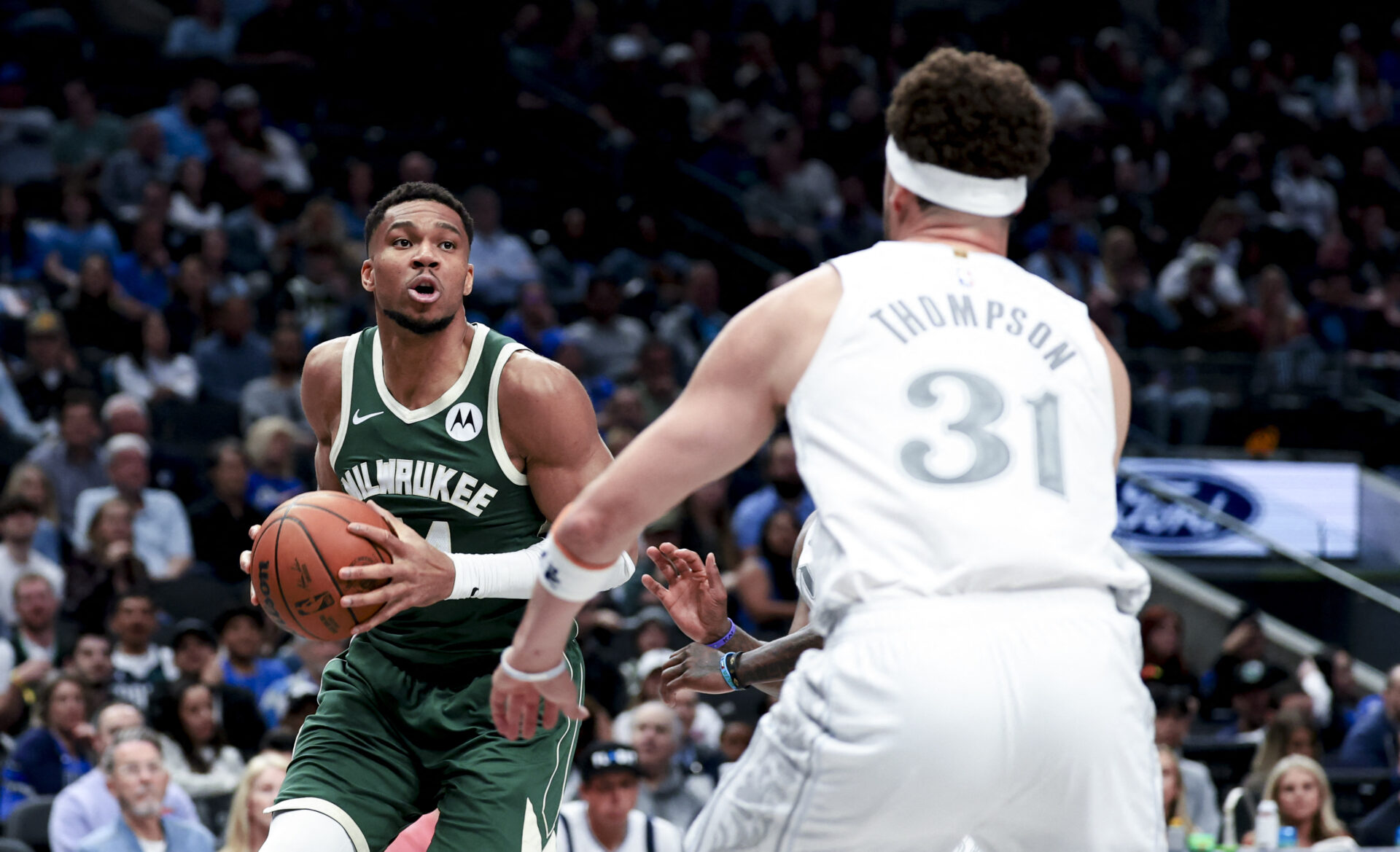 NBA: Milwaukee Bucks at Dallas Mavericks