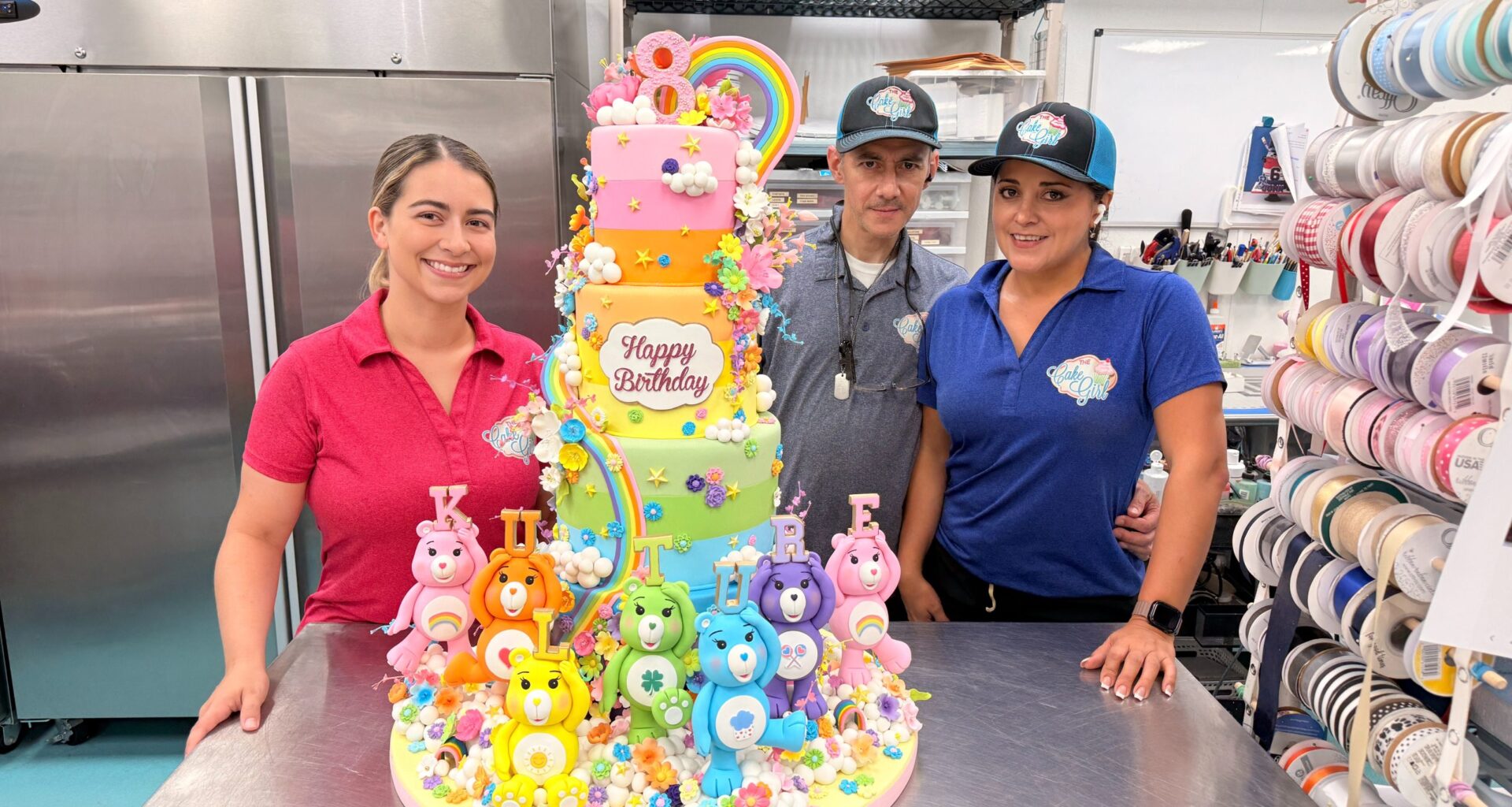 Fresh off baking for Cardi B, Tampa’s Cake Girl offers treat deals for 813 day