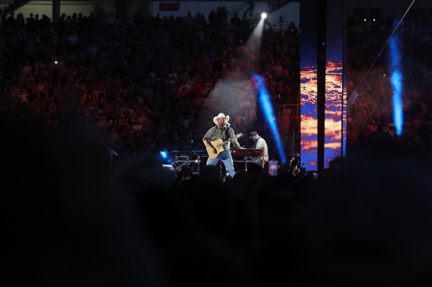 Garth Brooks performs at Camping World Stadium on Saturday, March 26, 2022 in Orlando, Fla. This is his first time performing in Orlando in over five years and it's his only stadium tour appearance in the state of Florida. (Tomás Diniz Santos/Orlando Sentinel)