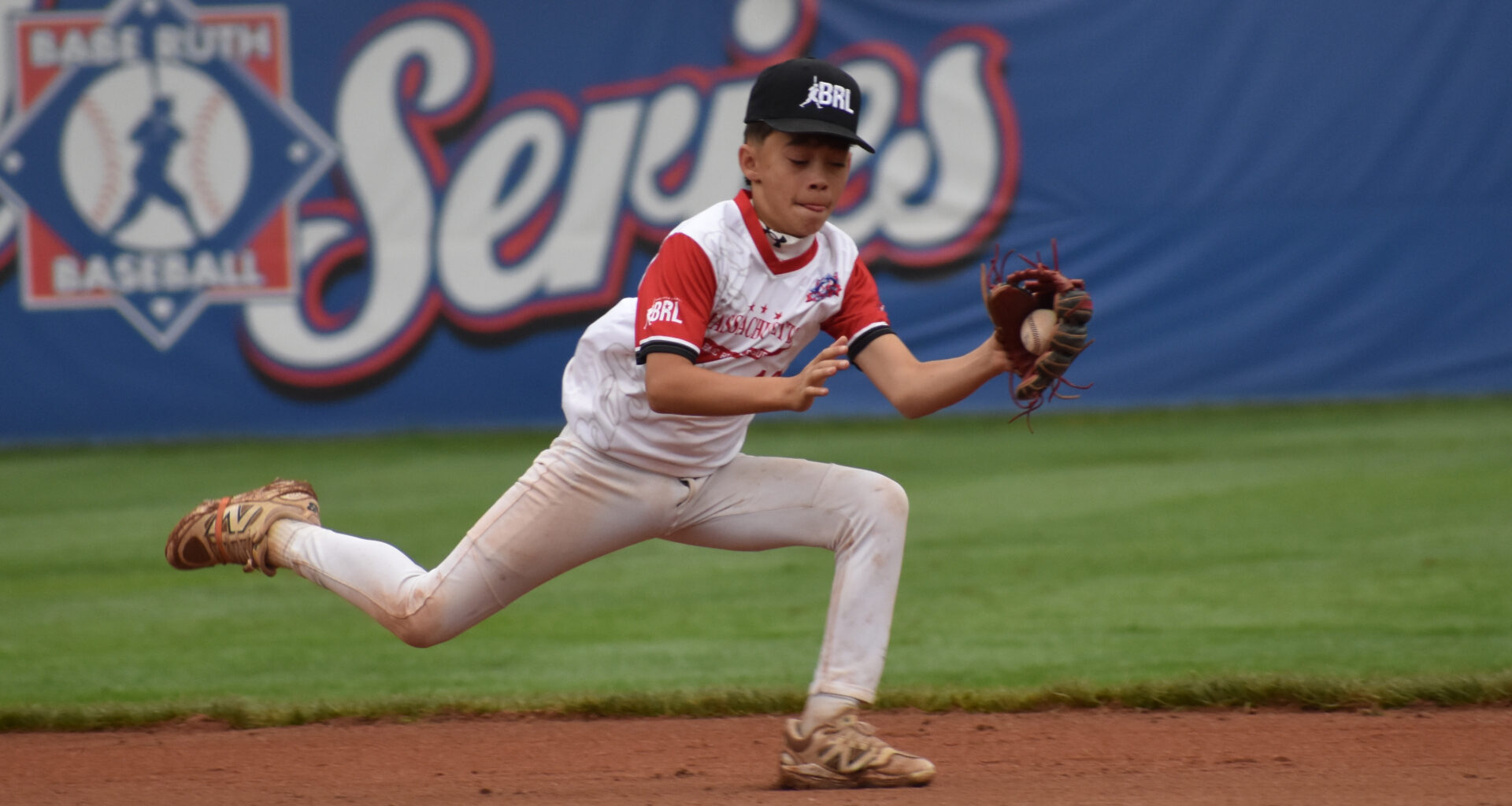 Hawaii, Florida take final games of pool play -