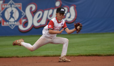 Hawaii, Florida take final games of pool play -