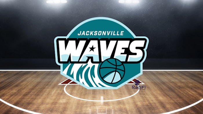 Charlotte Crown edge Waves in inaugural Upshot League championship game