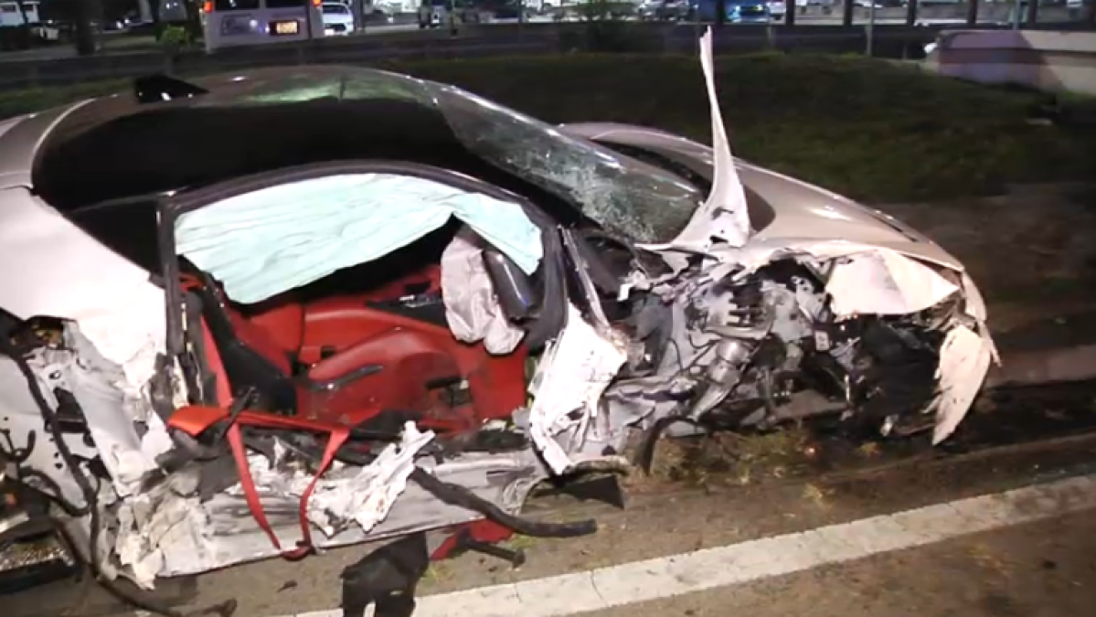 White Ferrari destroyed in Fort Lauderdale – NBC 6 South Florida