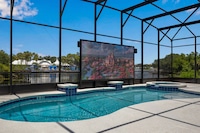 Disney Airbnb with a pool