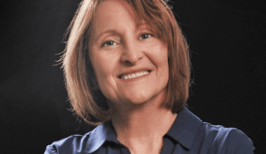 Award winning novelist speaks with Gulf Coast Writers