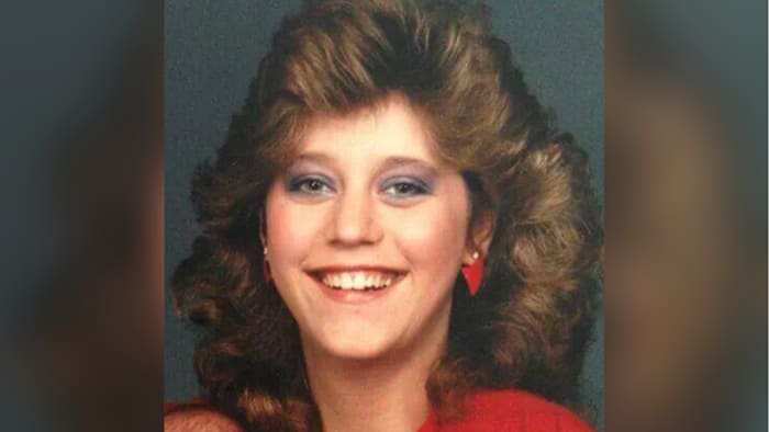 ‘She has her smile’: Loved ones, friends gather with daughter of woman killed 39 years ago for private prayer event