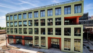 $31B construction product firm leases large space in noted Tampa project